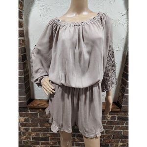 Kori America Women's size Medium Khaki Tan Shorts Romper Ruffle Crochet Lined